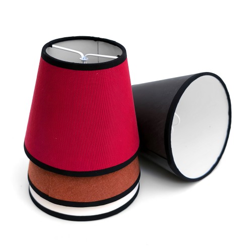 Linea Koleksiyonu – El Yapımı Bordo Kumaş Siyah Bantlı Aplik Şapkası, 14 cm