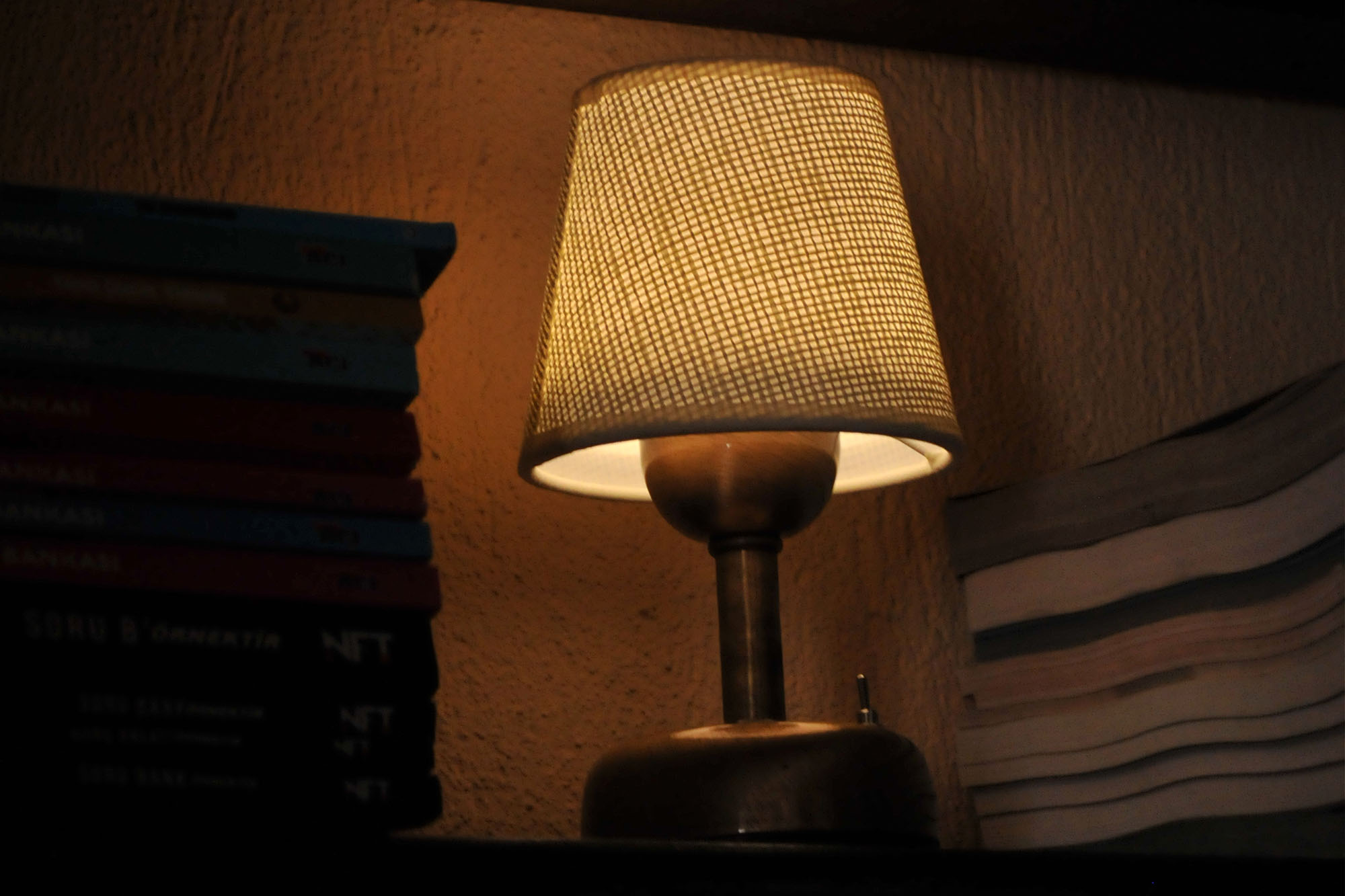 Evde Kullanım ve Kitap Köşesi